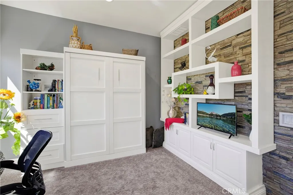 https://cdn.realtyfeed.com/cdn/127/306666651/ba078fde5cdc0055f0aefbd461e0d9fe.webp