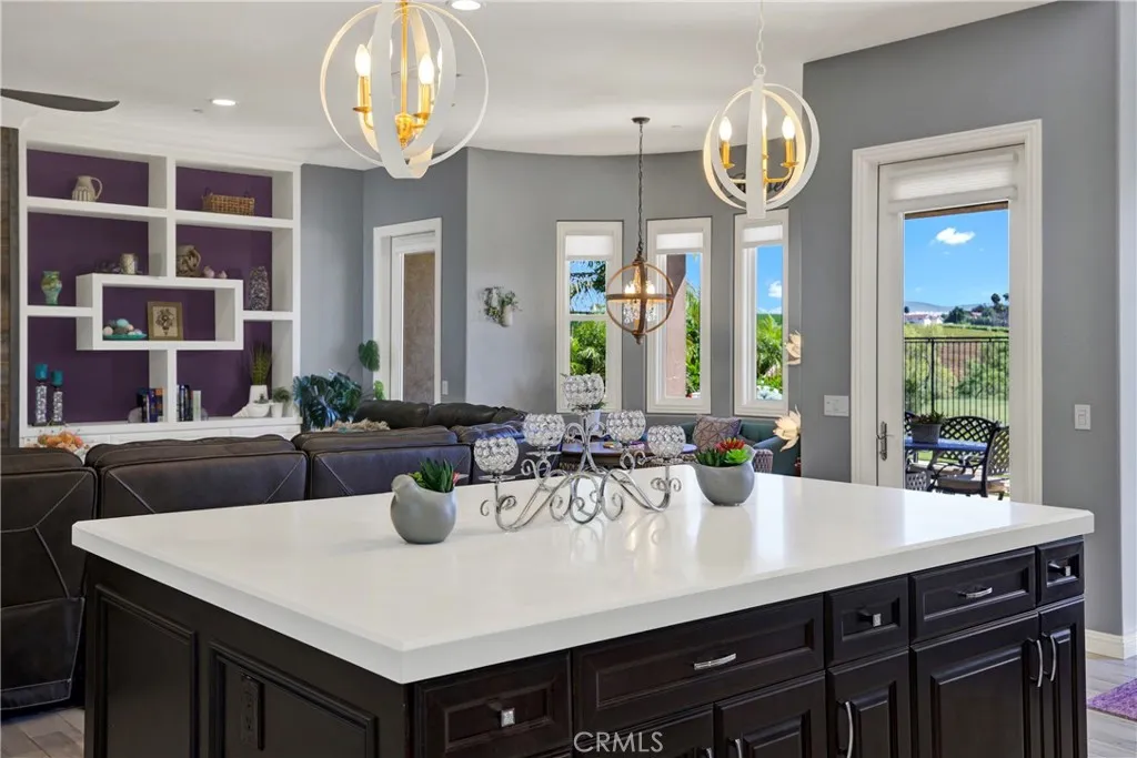 https://cdn.realtyfeed.com/cdn/127/306666651/c3f07c1061360670aa4176ccb000abc8.webp