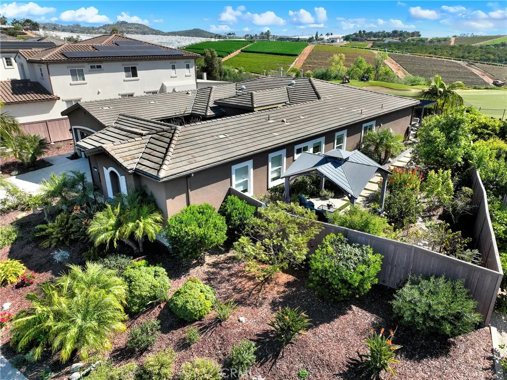 https://cdn.realtyfeed.com/cdn/127/306666651/d18359d001475424f1b39bacb511d9e3.webp