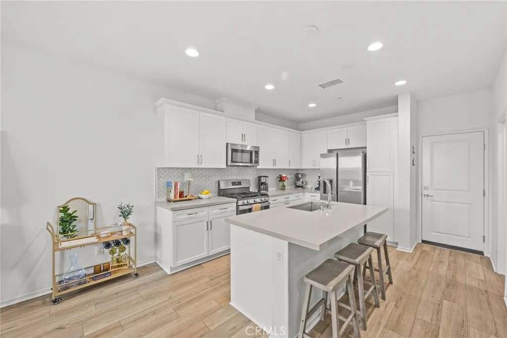 16025 Main Street