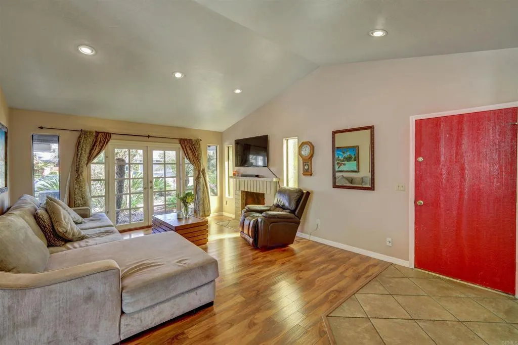 Photo #4: NDP2602431 Listing: Photo #4