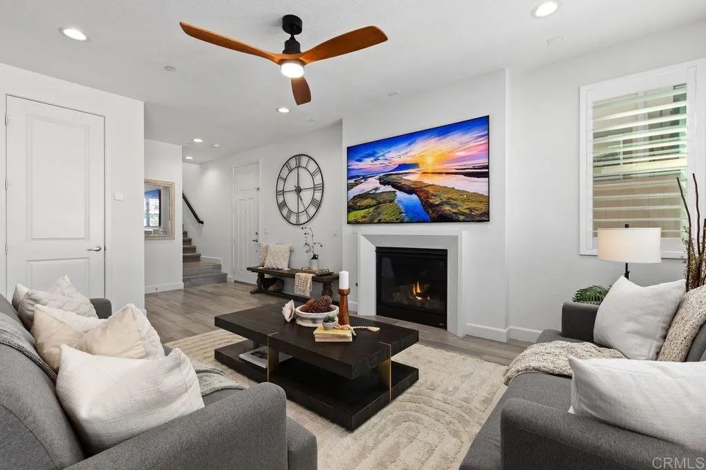 https://cdn.realtyfeed.com/cdn/127/306666725/bc7d6f413231b2c59c9aaf85252fd767.webp