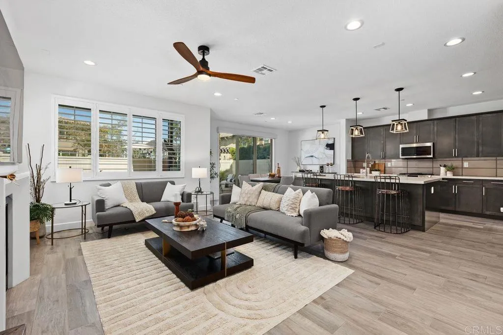 https://cdn.realtyfeed.com/cdn/127/306666725/d56ddc86a25d206aa7afadd67d044fab.webp