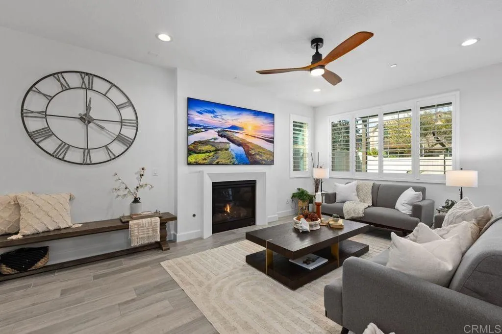 https://cdn.realtyfeed.com/cdn/127/306666725/fc6ce7083be0e017728ff47b5d9c9ee5.webp