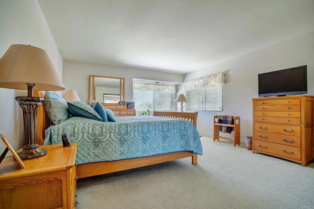 https://cdn.realtyfeed.com/cdn/127/306666764/a21df15473cb30b02c58e92a27e2fba2.webp