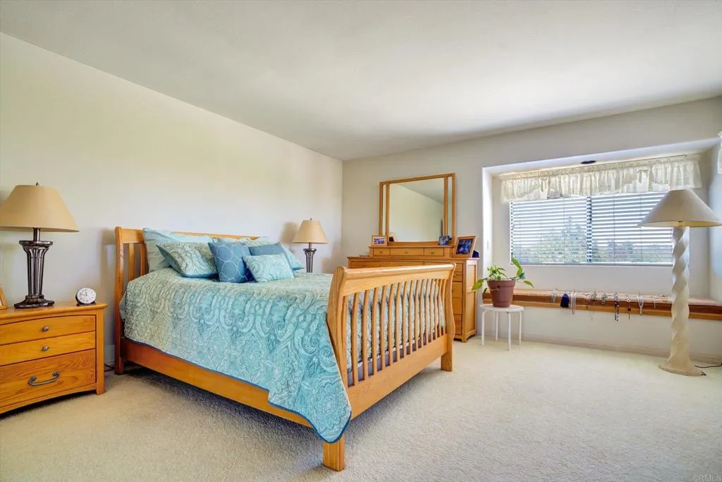 https://cdn.realtyfeed.com/cdn/127/306666764/f1ee9f87638269ebf47026ee4bfff645.webp