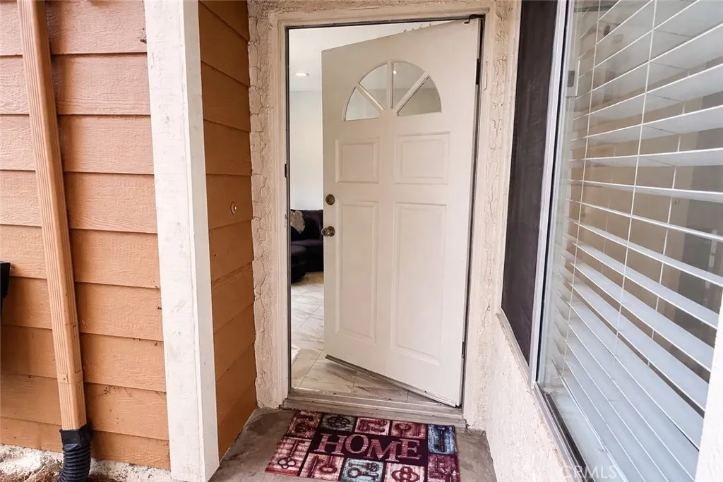 2456 Pleasant Way Unit A, Thousand Oaks, CA 91362 - Photo 2 of 37, Thousand Oaks, CA
