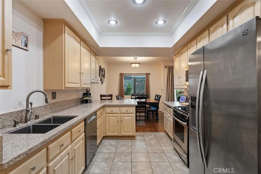 13331 Moorpark St #119, Sherman Oaks, CA 91423 - Photo 3 of 32, Sherman Oaks, CA