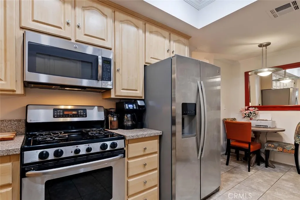 13331 Moorpark St #119, Sherman Oaks, CA 91423 - Photo 4 of 32, Sherman Oaks, CA