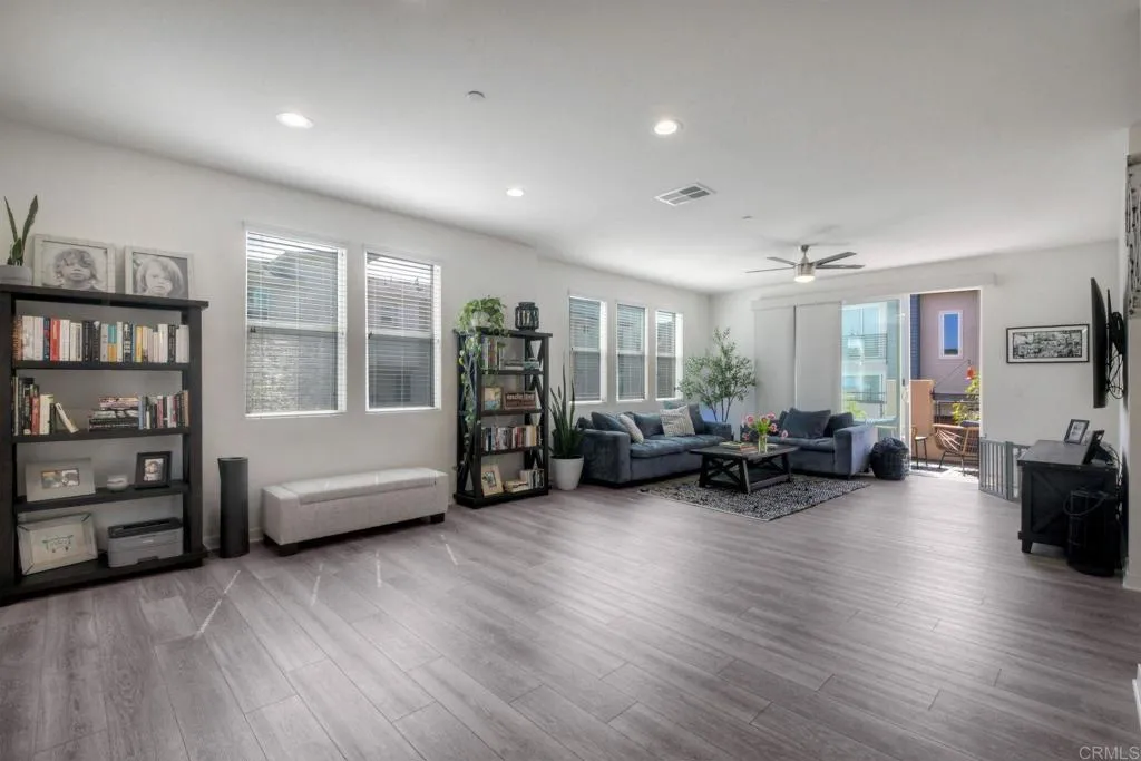 Photo #8: PTP2601978 Listing: Photo #8