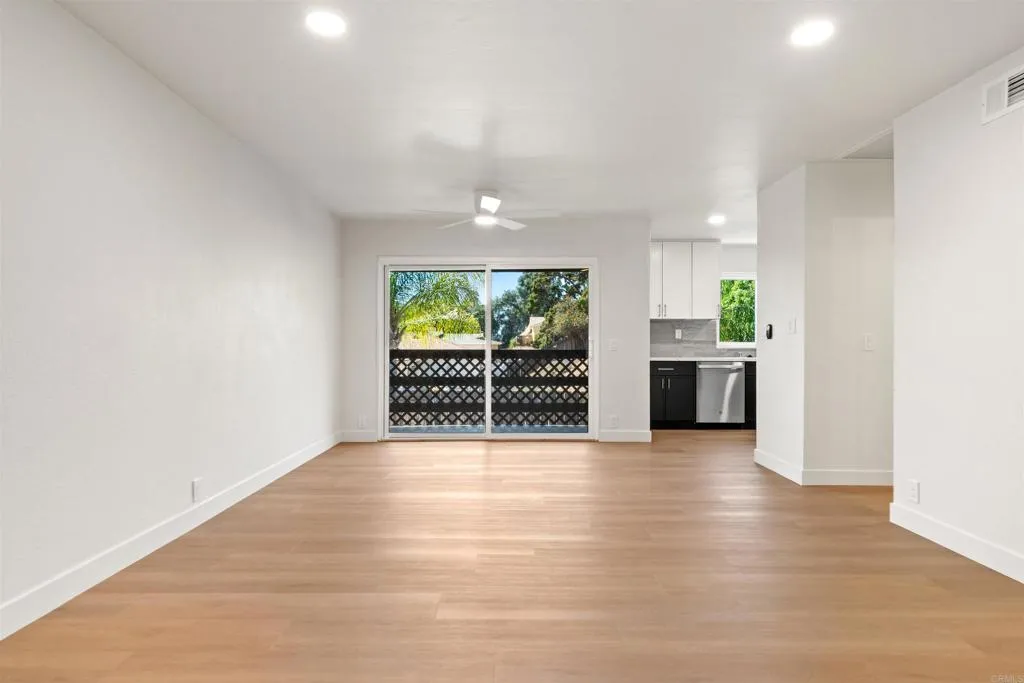 Photo #9: PTP2601979 Listing: Photo #9
