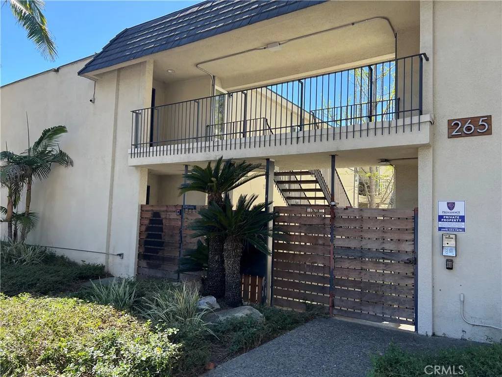 23663 Park Capri UNIT 135, Calabasas, CA, 91302