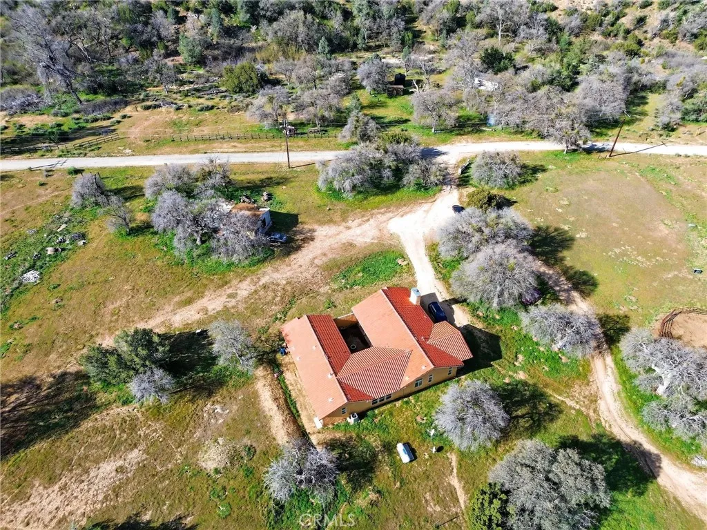11701 Back Canyon Road, Caliente, CA 93518 - Photo 5 of 26, Caliente, CA