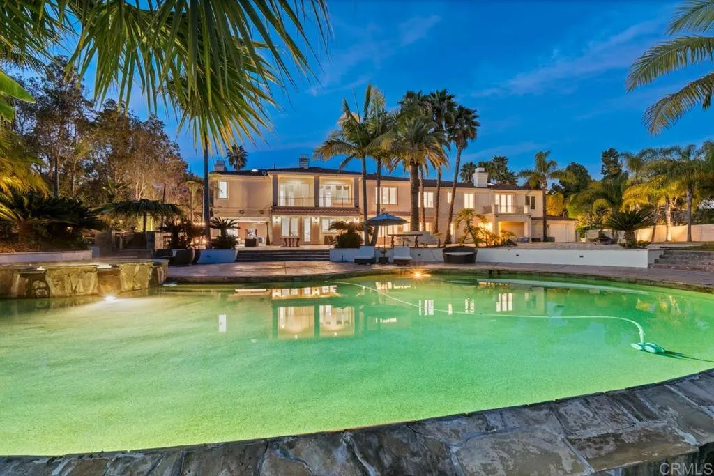 https://cdn.realtyfeed.com/cdn/127/306666965/84dd03b47d90b8a7d2fd6e2e79e59c6b.webp