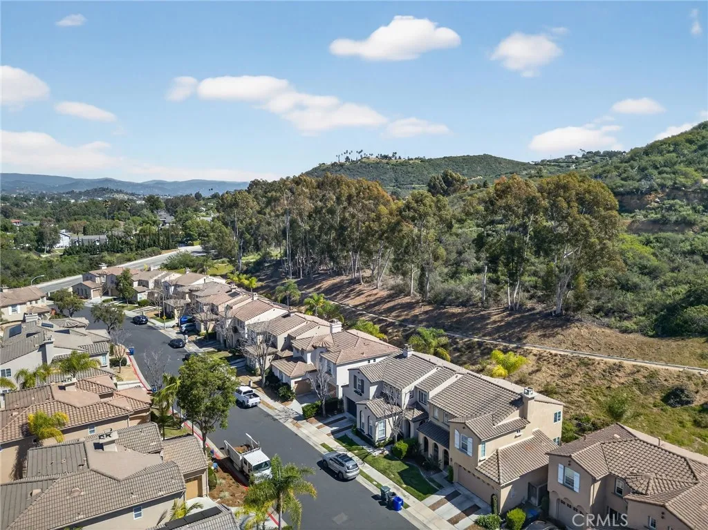 https://cdn.realtyfeed.com/cdn/127/306667022/0ddd32c6b74d13185f5af00efdb989ca.webp