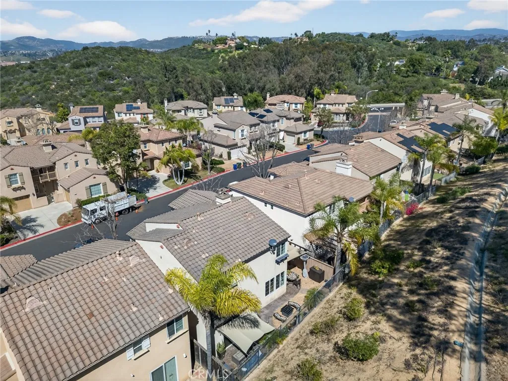 https://cdn.realtyfeed.com/cdn/127/306667022/0fe5d91a99ca9a1d43e7c92c968aaea3.webp