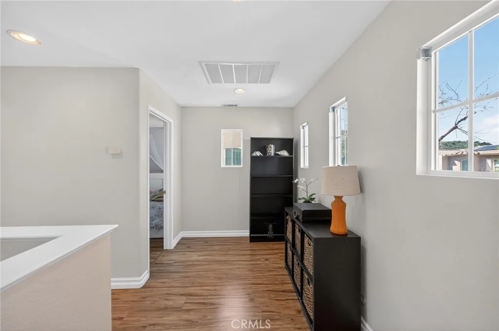 https://cdn.realtyfeed.com/cdn/127/306667022/2a3f3a338db128bf5360070eb437a88e.webp