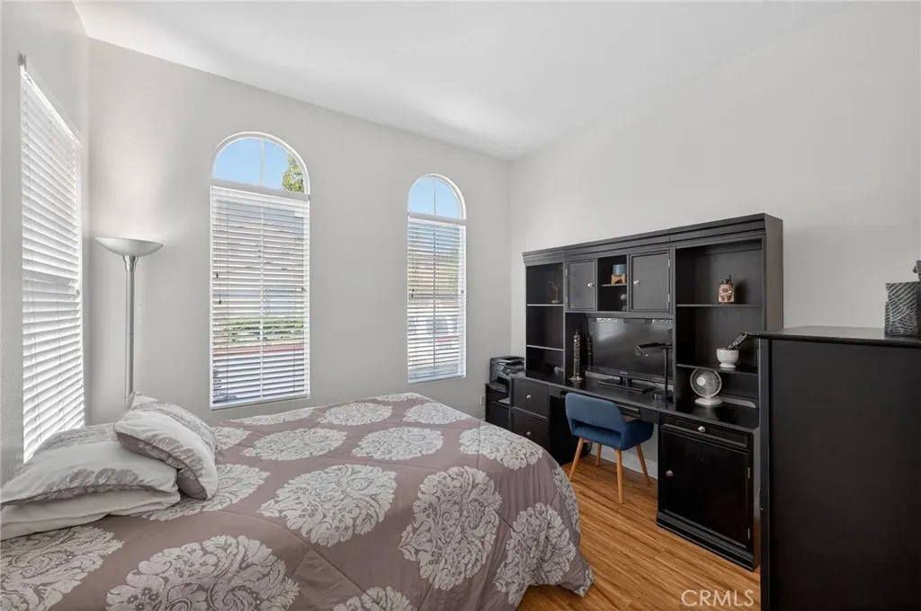 https://cdn.realtyfeed.com/cdn/127/306667022/945b74cf9a7b5aeb851714d4800477f4.webp