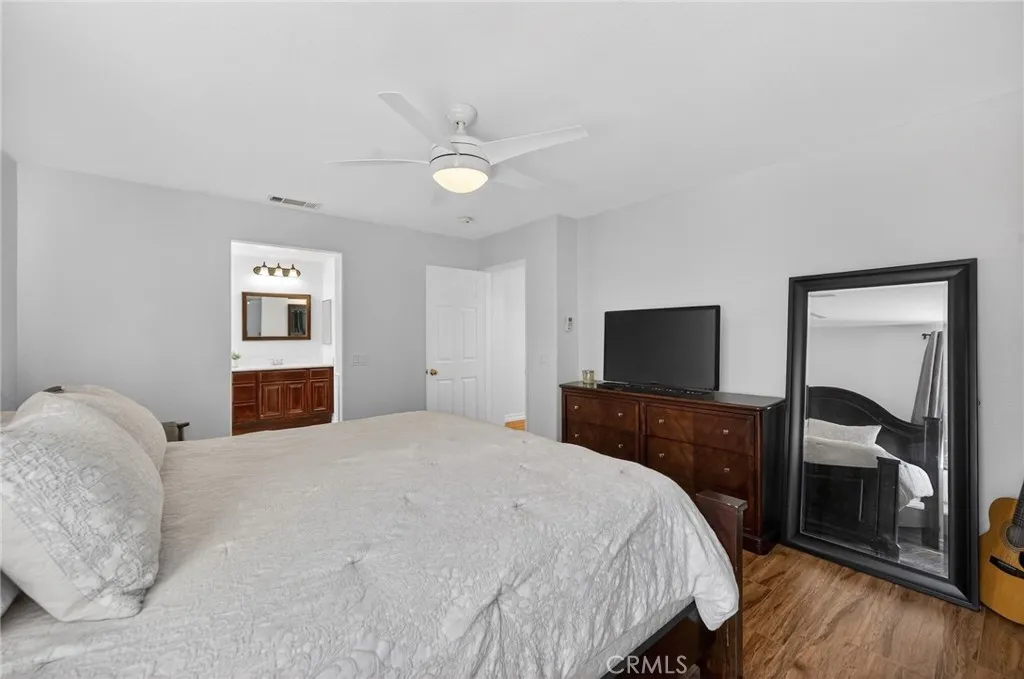 https://cdn.realtyfeed.com/cdn/127/306667022/ab1918087370006d9502c6ddd0eca182.webp