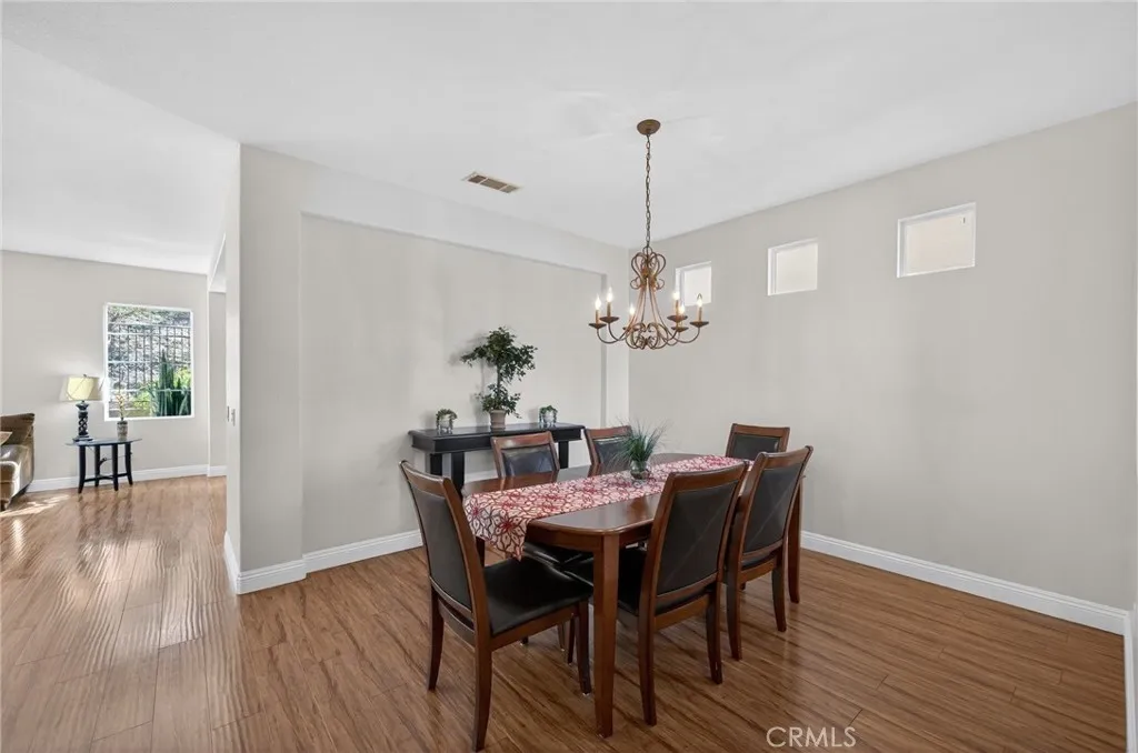 https://cdn.realtyfeed.com/cdn/127/306667022/b8e6ca4caef3c2782e25910a4dca4d4c.webp