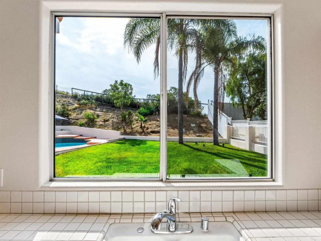 1155 Avenida Azul, San Marcos, CA, 92069