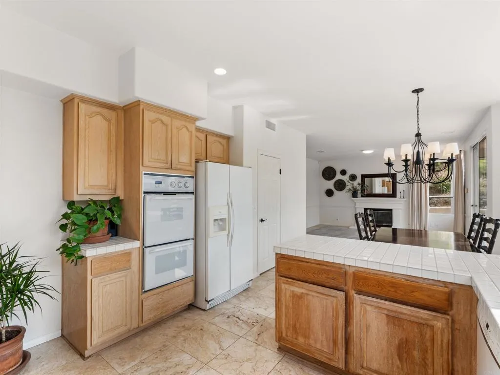 1155 Avenida Azul, San Marcos, CA, 92069
