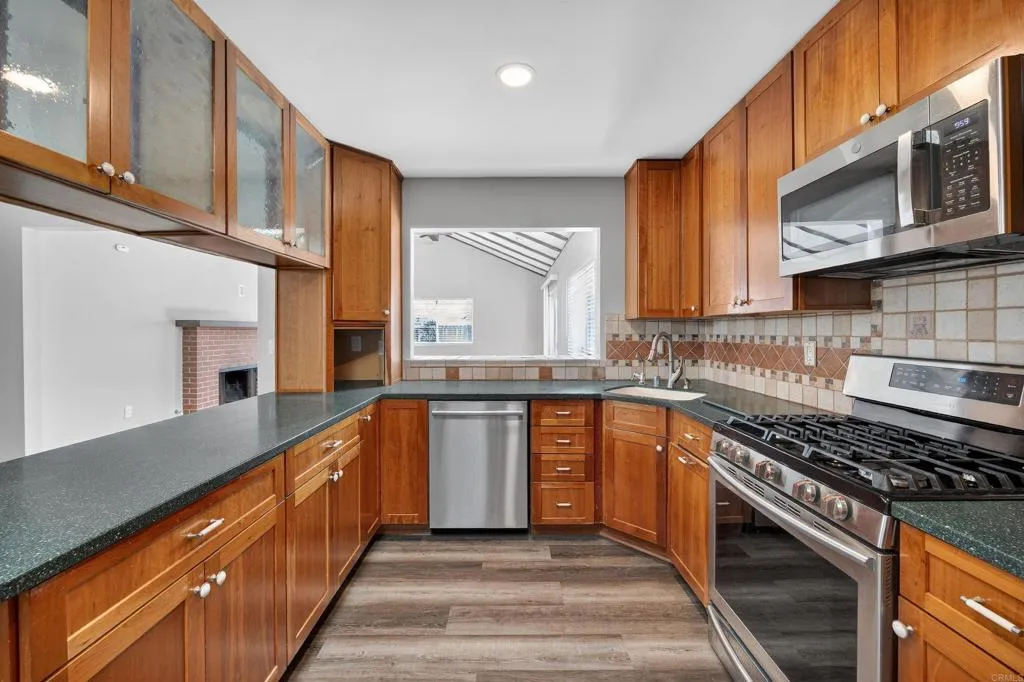 https://cdn.realtyfeed.com/cdn/127/306667063/a49a4069f0ba0d9ea8c6884cb6c7d791.webp