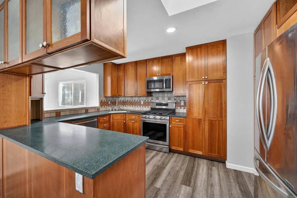 https://cdn.realtyfeed.com/cdn/127/306667063/a7aa9e197c55da75782d5f9304f55c6e.webp