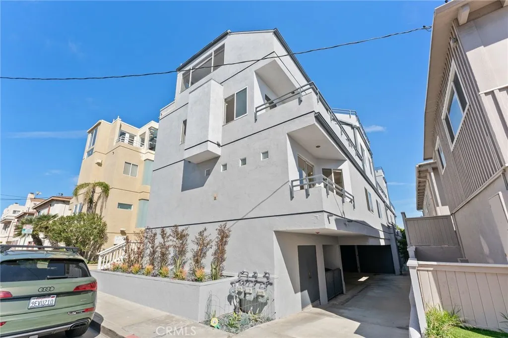 1452 Loma Unit A, Hermosa Beach, CA 90254