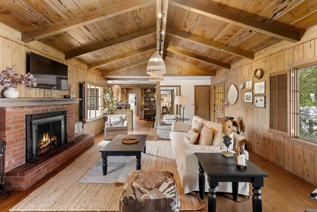 1475 Eolus, Encinitas, CA, 92024