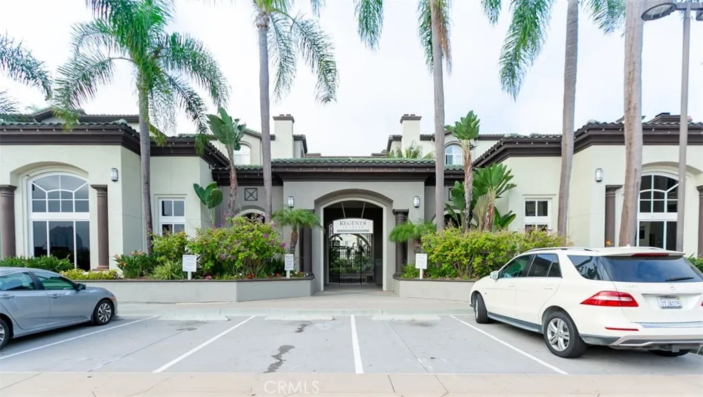 9293 Regents Road Unit C303, La Jolla, CA 92037 - Photo 2 of 26, La Jolla, CA