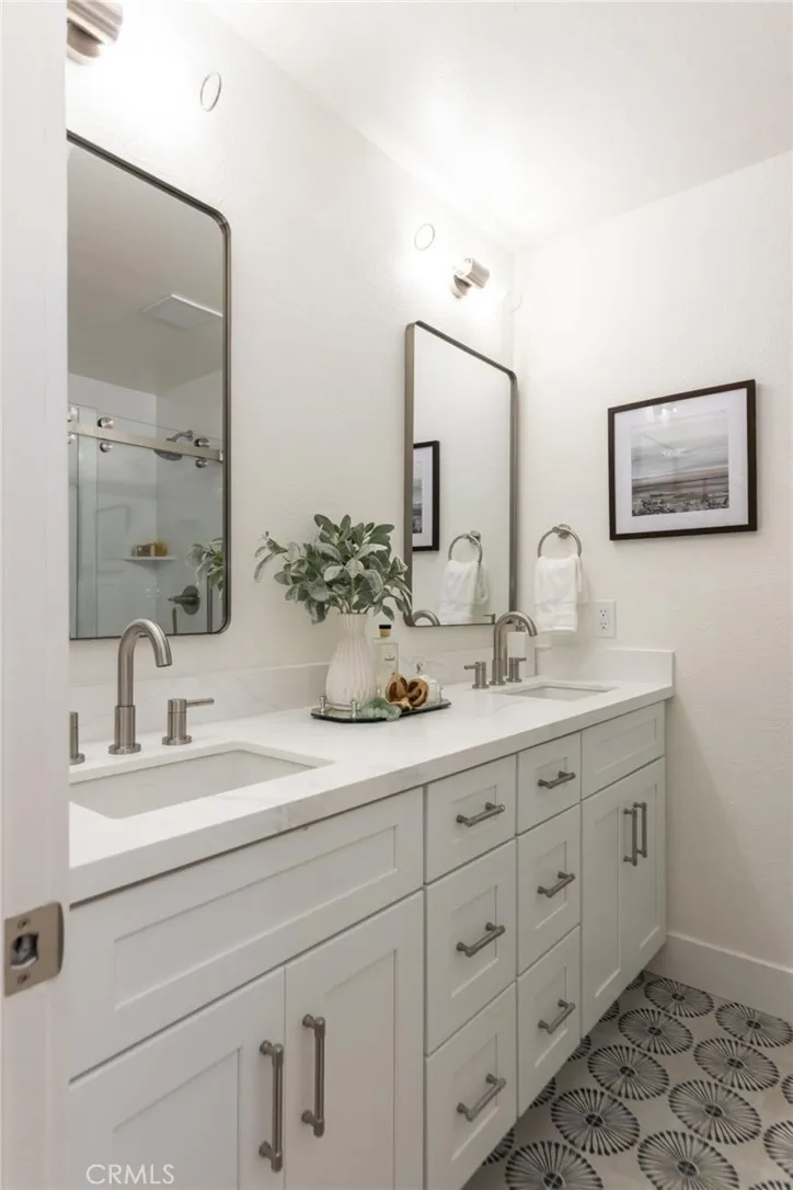 Photo #24: NP26056262 Listing: Photo #24