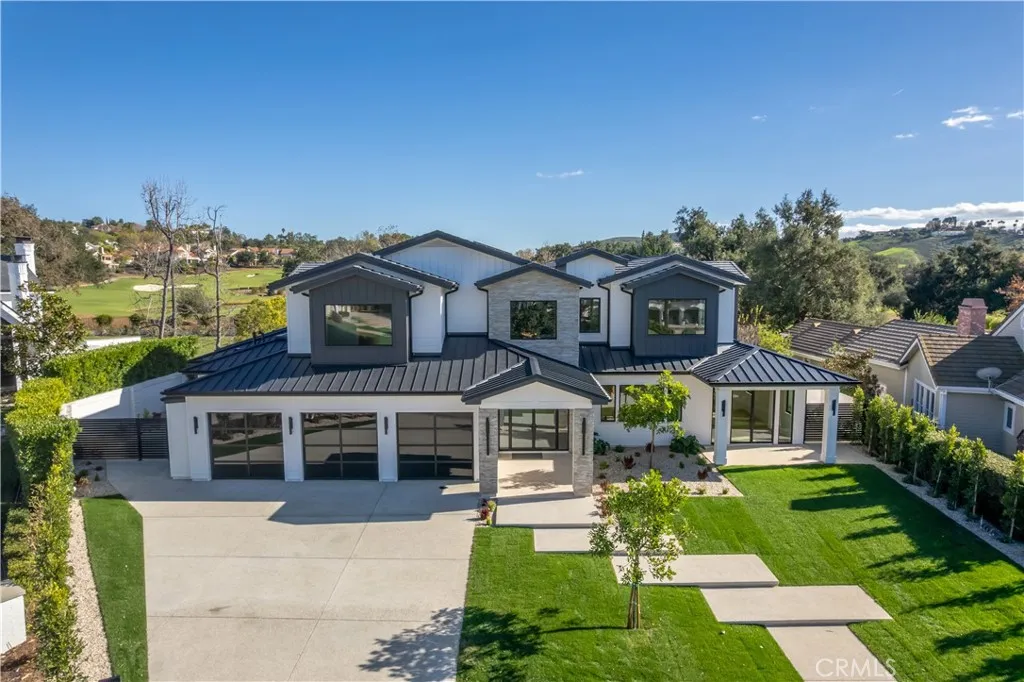 16786-88 Calle Hermosa, San Diego, CA, 92127
