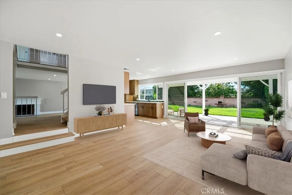 8896 Thames River Avenue, Fountain Valley, CA, 92708