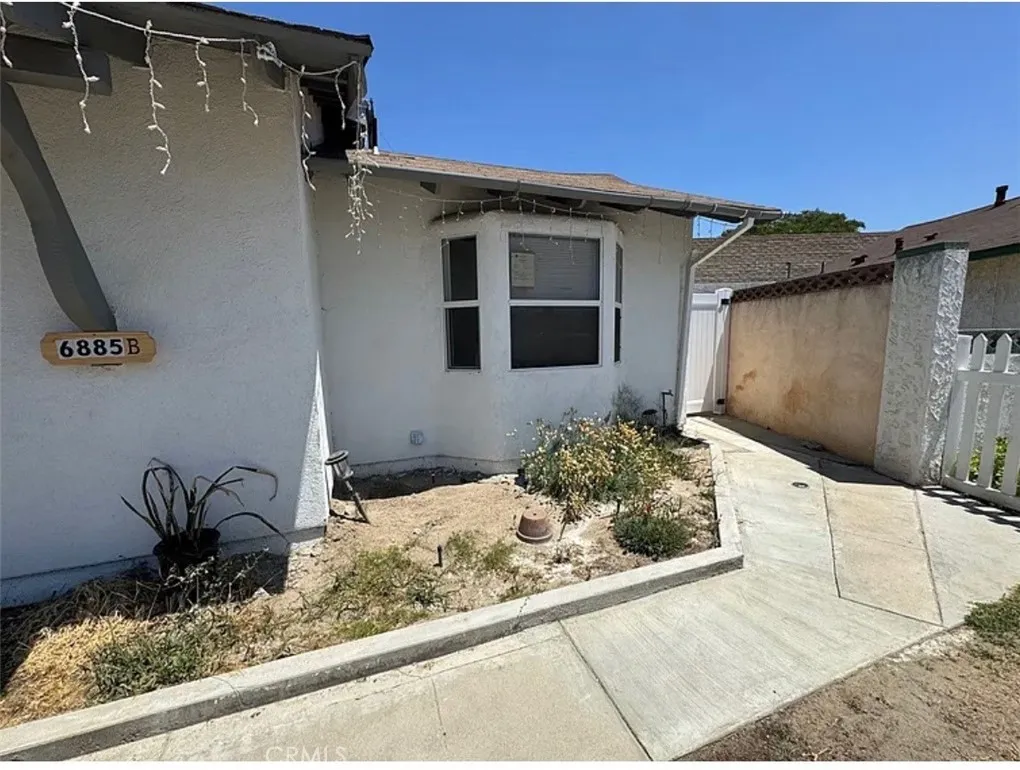 6885 Shoshonee Unit B, Buena Park, CA 90620 - Photo 2 of 17, Buena Park, CA