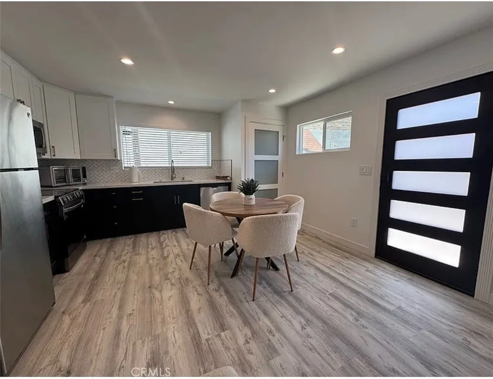 6885 Shoshonee Unit B, Buena Park, CA 90620 - Photo 4 of 17, Buena Park, CA