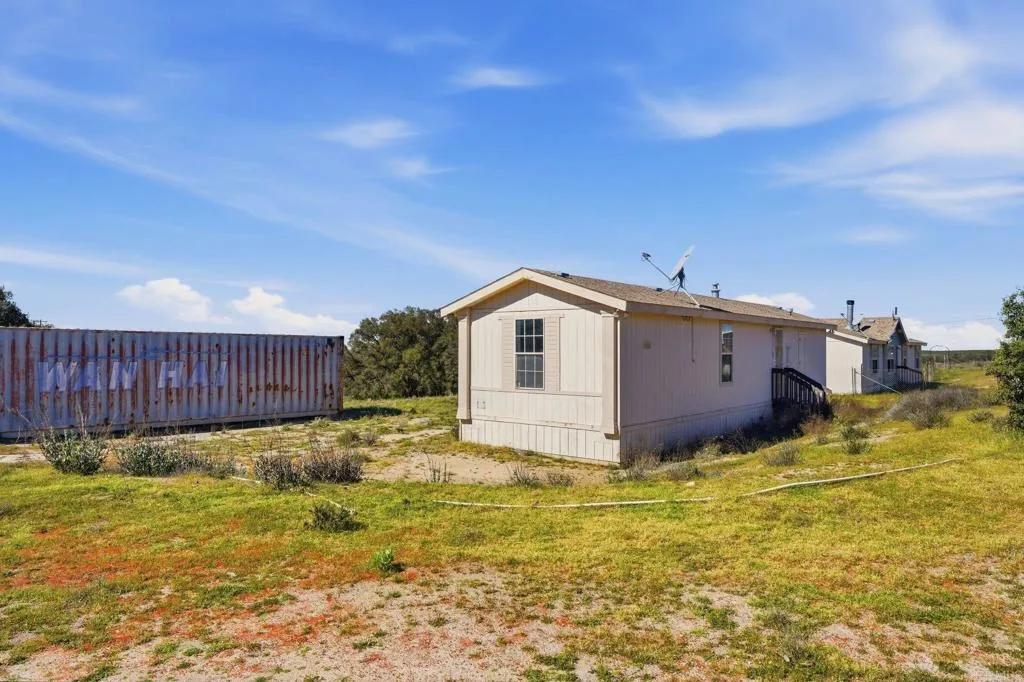 https://cdn.realtyfeed.com/cdn/127/306667585/4df396c304f92217ca57e17f950457e0.webp