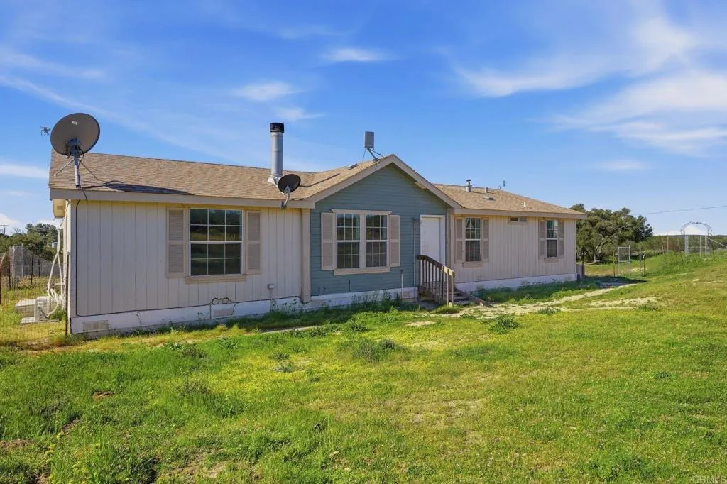 https://cdn.realtyfeed.com/cdn/127/306667585/733db0b45431fdaa1e6c01ee621807c5.webp