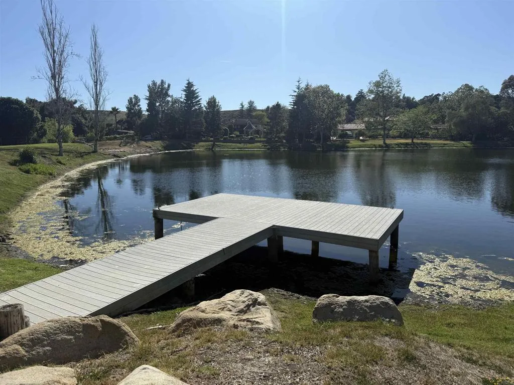 https://cdn.realtyfeed.com/cdn/127/306667591/081d1535014173534b14f6248150e780.webp