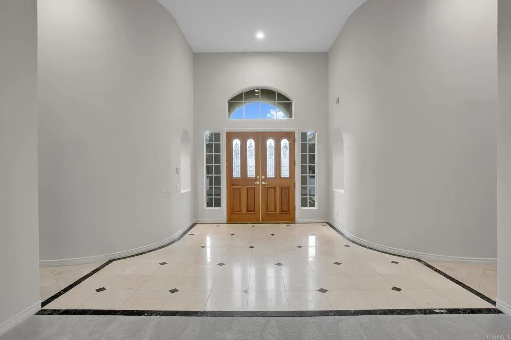 https://cdn.realtyfeed.com/cdn/127/306667591/129b12ebb2ba745eb75334655f1046b1.webp