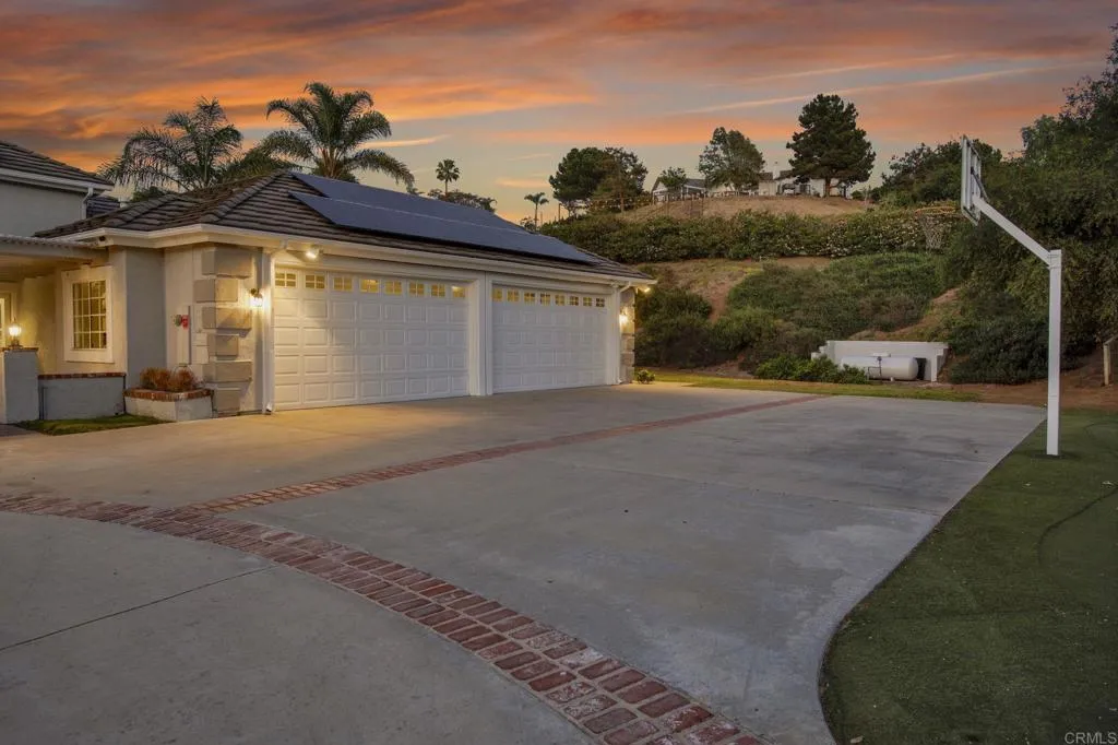 https://cdn.realtyfeed.com/cdn/127/306667591/1546048595f7a1b5e9fbaaff68872a76.webp