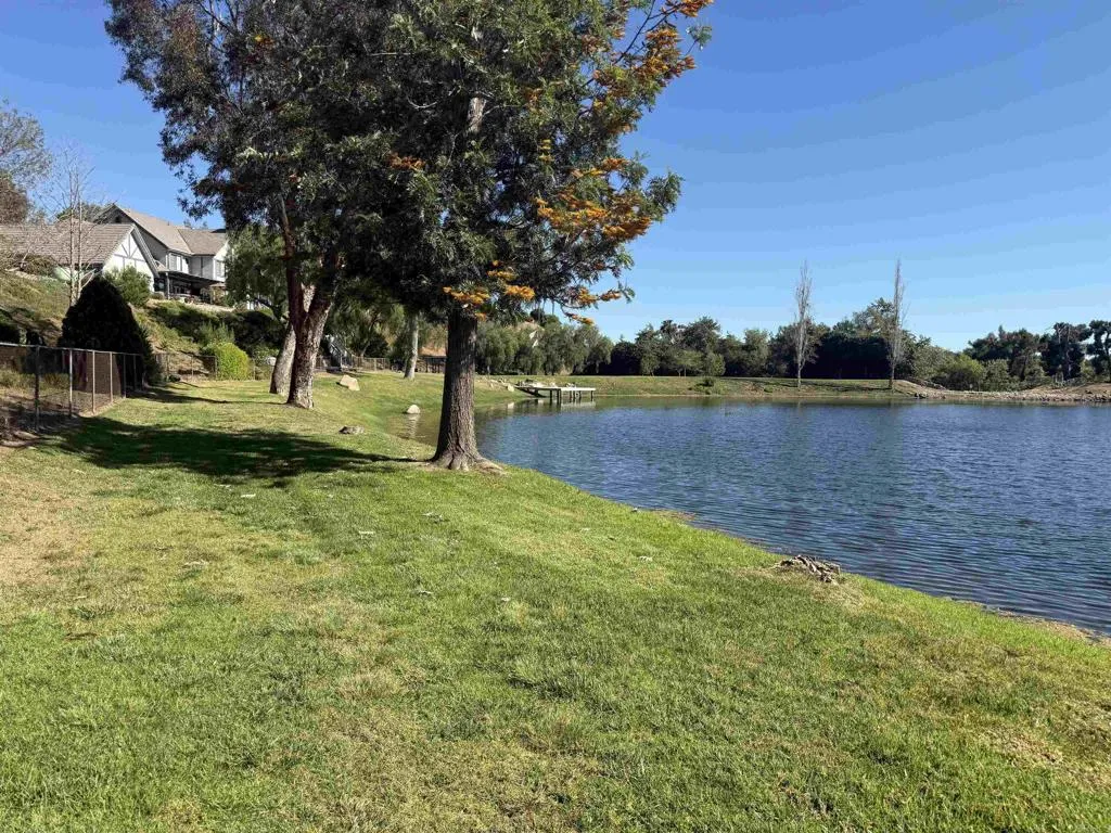 https://cdn.realtyfeed.com/cdn/127/306667591/1aa1c791f6f51ae8dc6944dfa5ab2342.webp