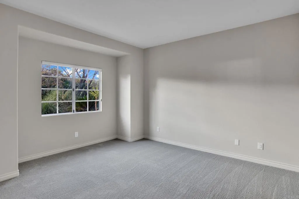 https://cdn.realtyfeed.com/cdn/127/306667591/35cb13bb126379c21693a304c8c13831.webp