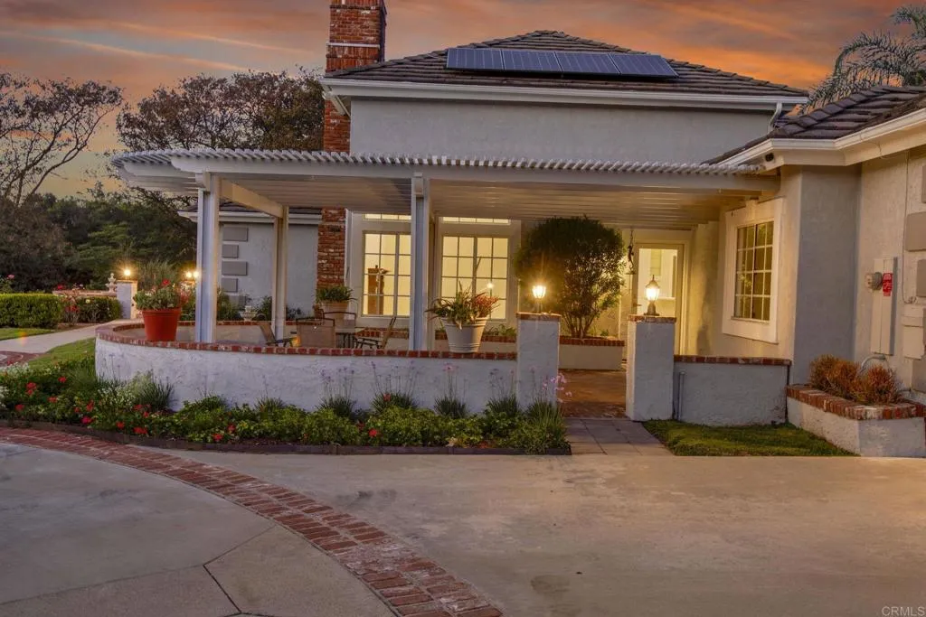 https://cdn.realtyfeed.com/cdn/127/306667591/6db7c6debe14912cd1dfdece02498ddb.webp