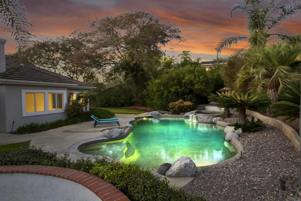 https://cdn.realtyfeed.com/cdn/127/306667591/992fe4de0c418b66fbcf4f100ce2800a.webp