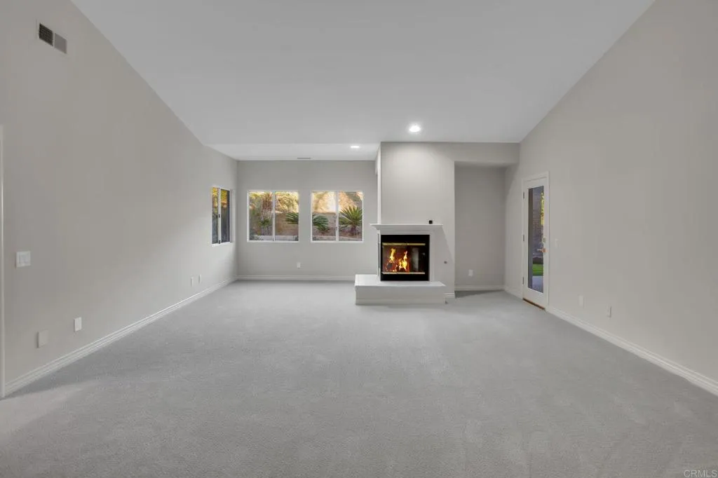 https://cdn.realtyfeed.com/cdn/127/306667591/e78ec28262190940c222429f9a08d864.webp