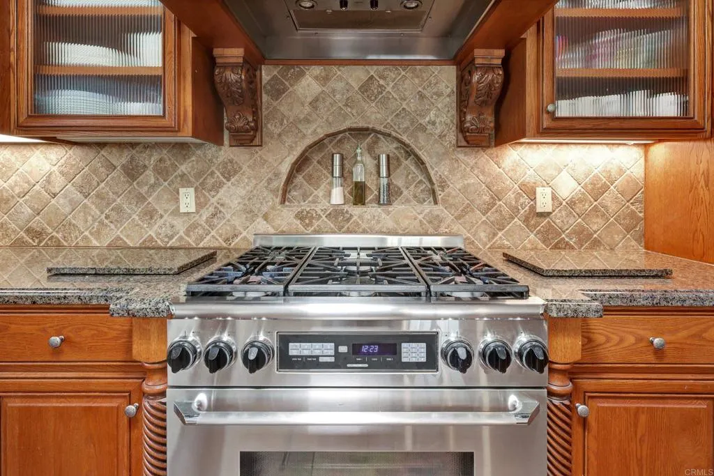 Photo #10: NDP2602471 Listing: Photo #10