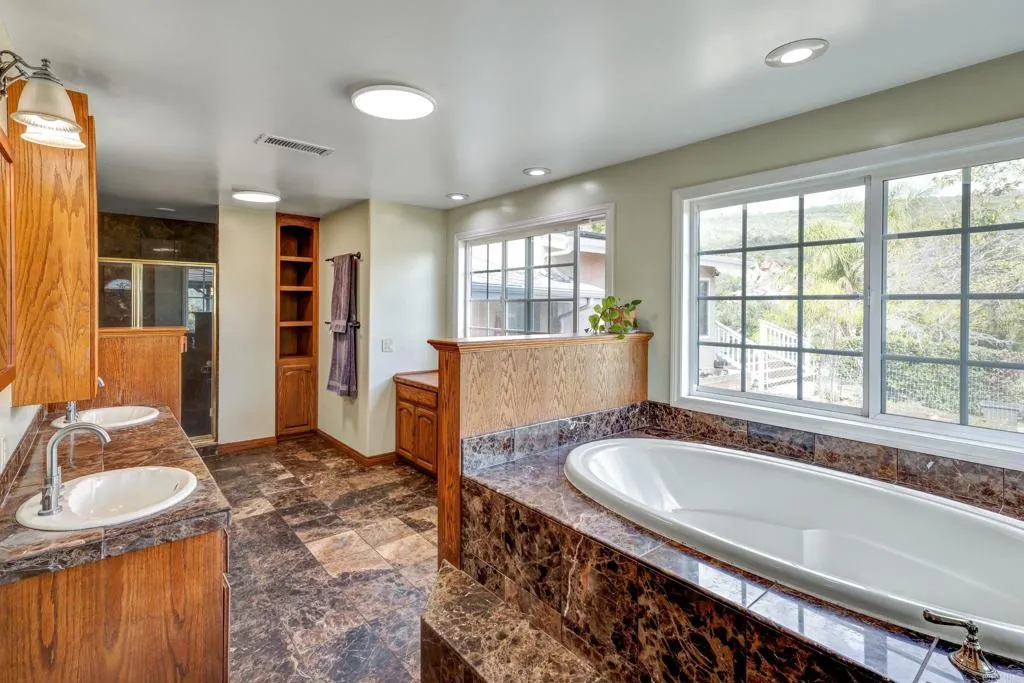 Photo #24: NDP2602471 Listing: Photo #24