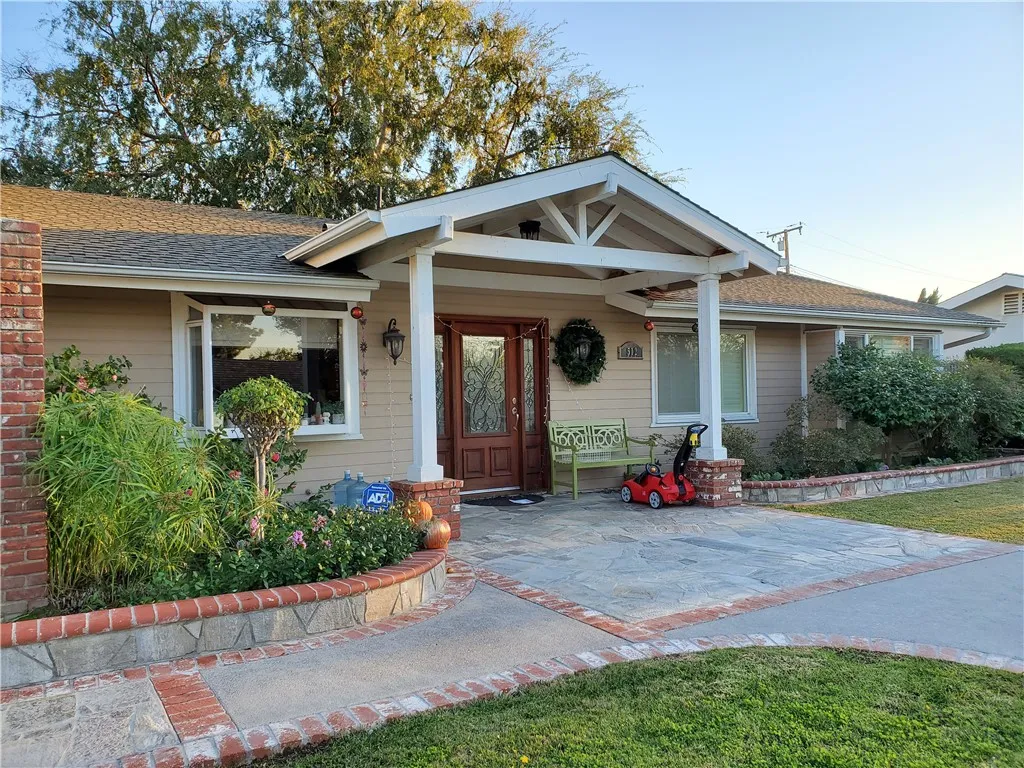 Fullerton, CA 92835