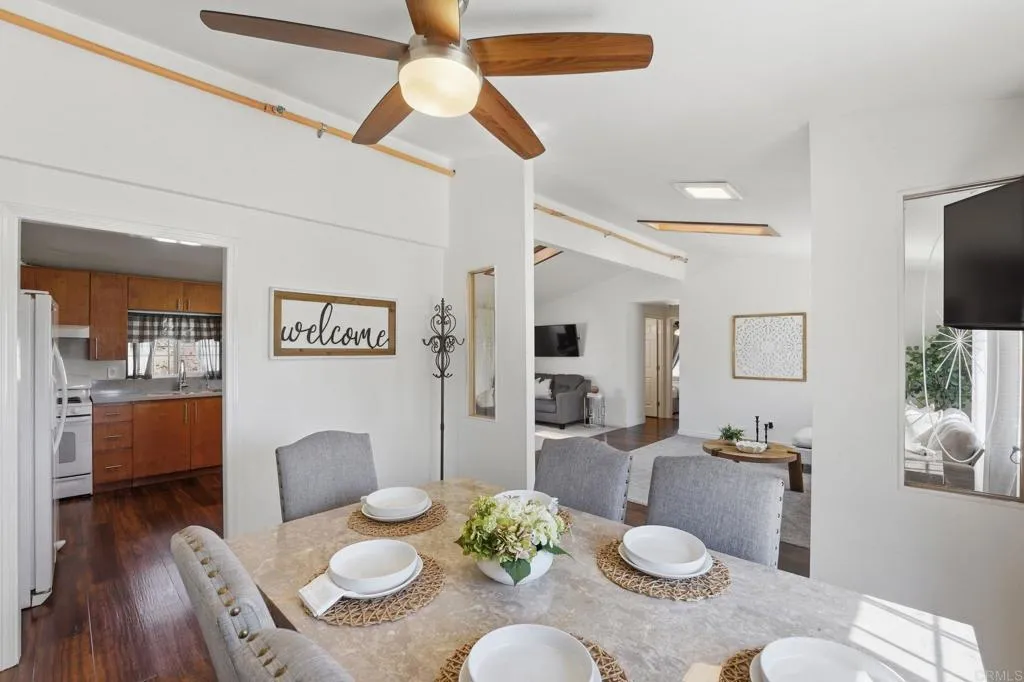 https://cdn.realtyfeed.com/cdn/127/306667832/fe0e2bfc07aed0f9a3acd181a69abee0.webp